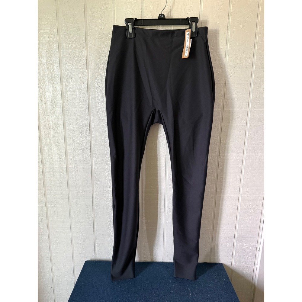 SKIMS Body Butt Lifting Legging Onyx Black BO-PAN-5947W Womens Medium NWT